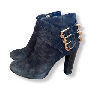 GUESS Latoian Boot